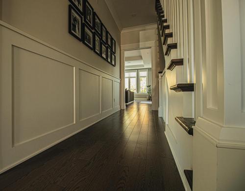 House of Fine Carpentry Wainscoting